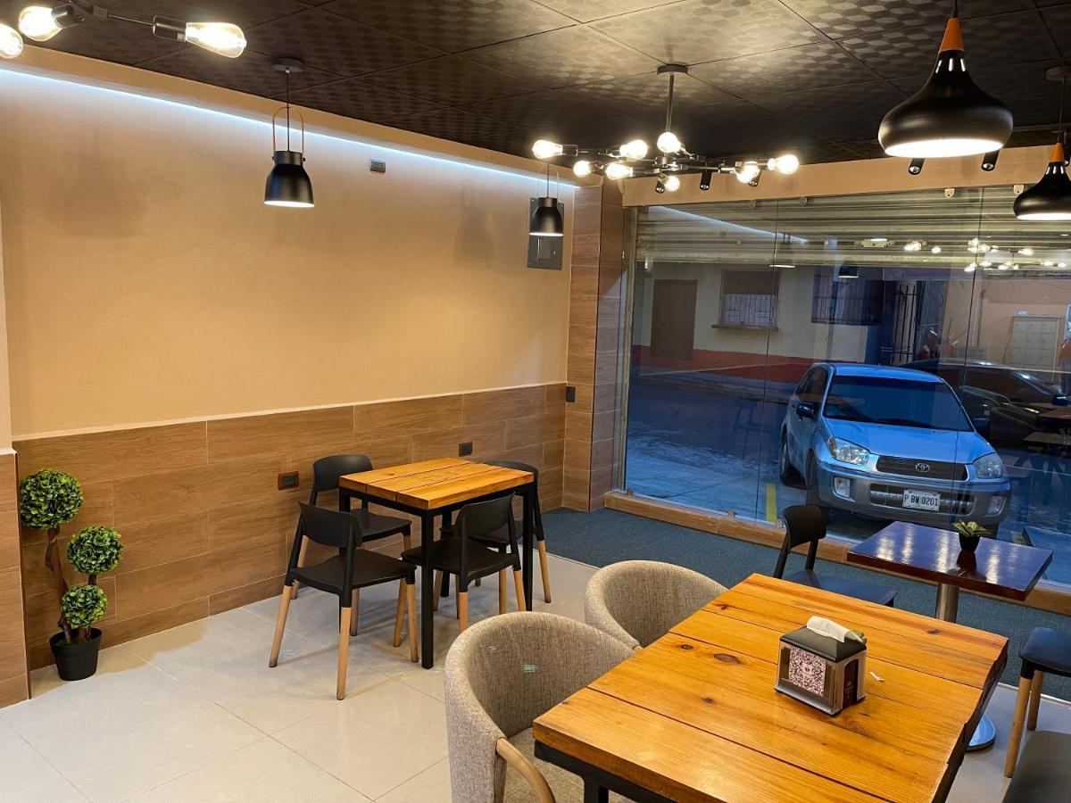 Hotel Guest House Inn San Pedro Sula Exterior photo
